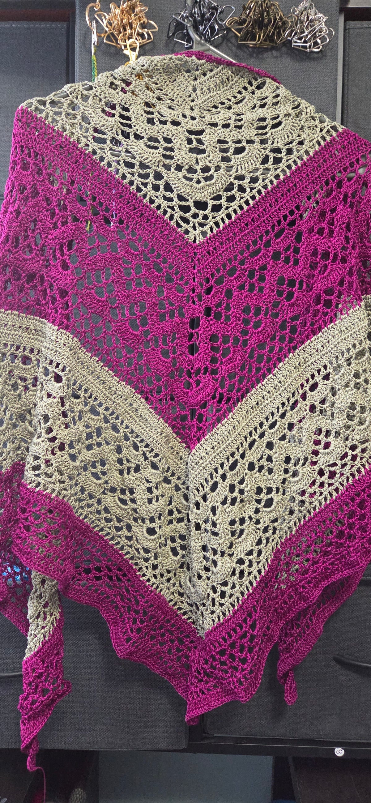 Triangle shawl