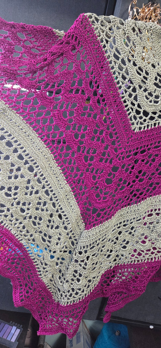 Triangle shawl