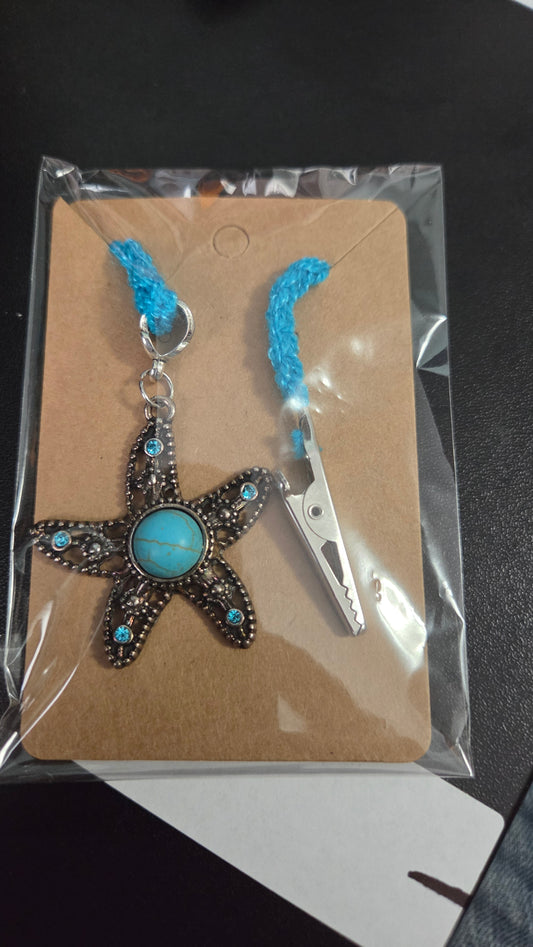 Blue starfish holder